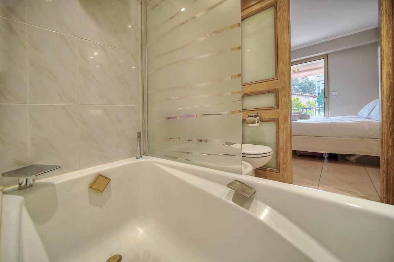 Immogroom - 2 Bedroom - Air Conditioning - Wifi - Terrace - Common Parking Cannes Exterior photo